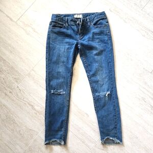 FREE PEOPLE Cropped Skinny Jeans  sz.26